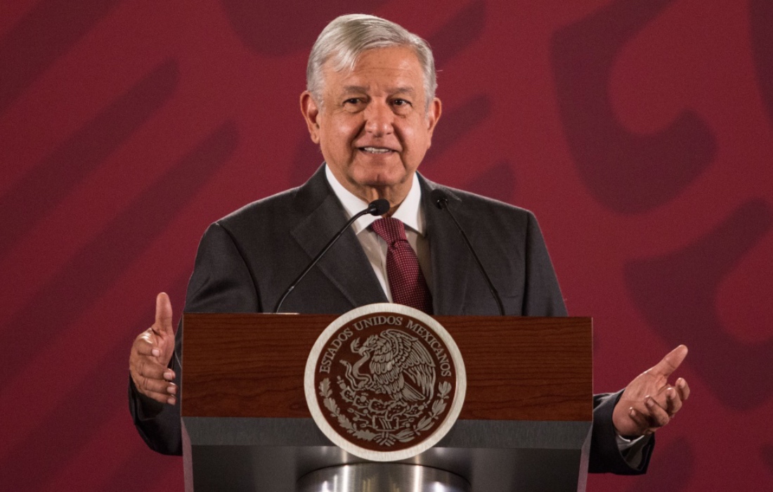 López Obrador invita a celebrar primer año de gobierno en el Zócalo